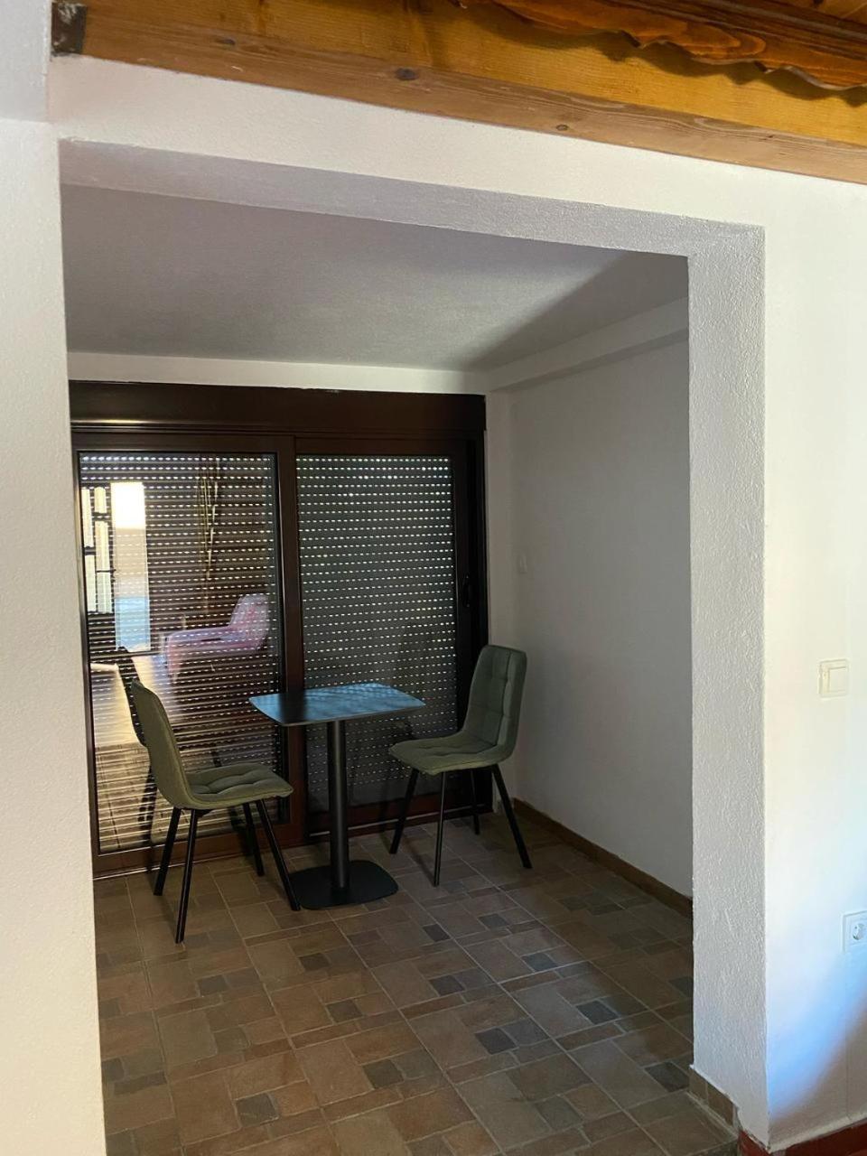 Draga'S Rooms Virpazar Rom bilde