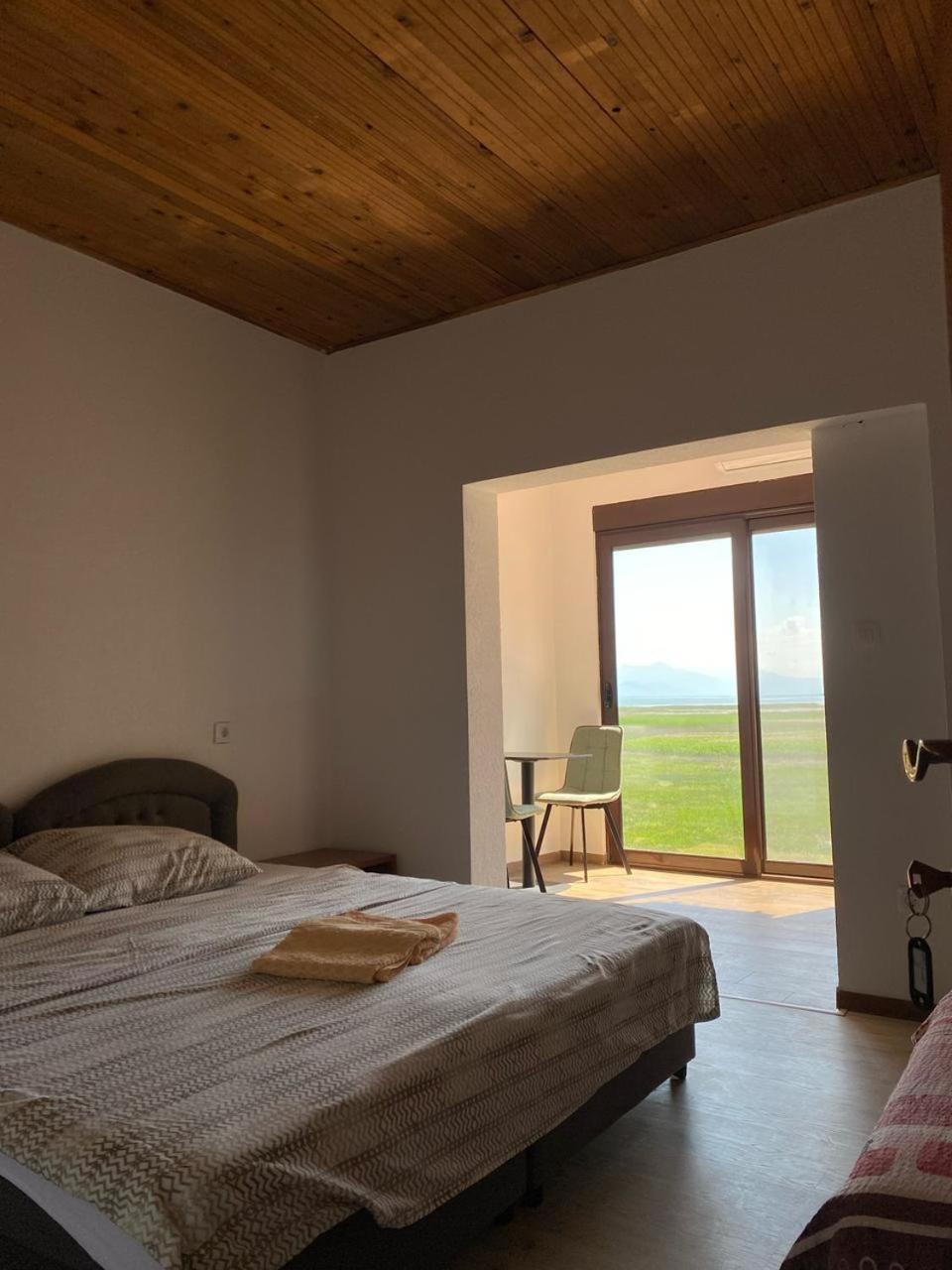 Draga'S Rooms Virpazar Rom bilde
